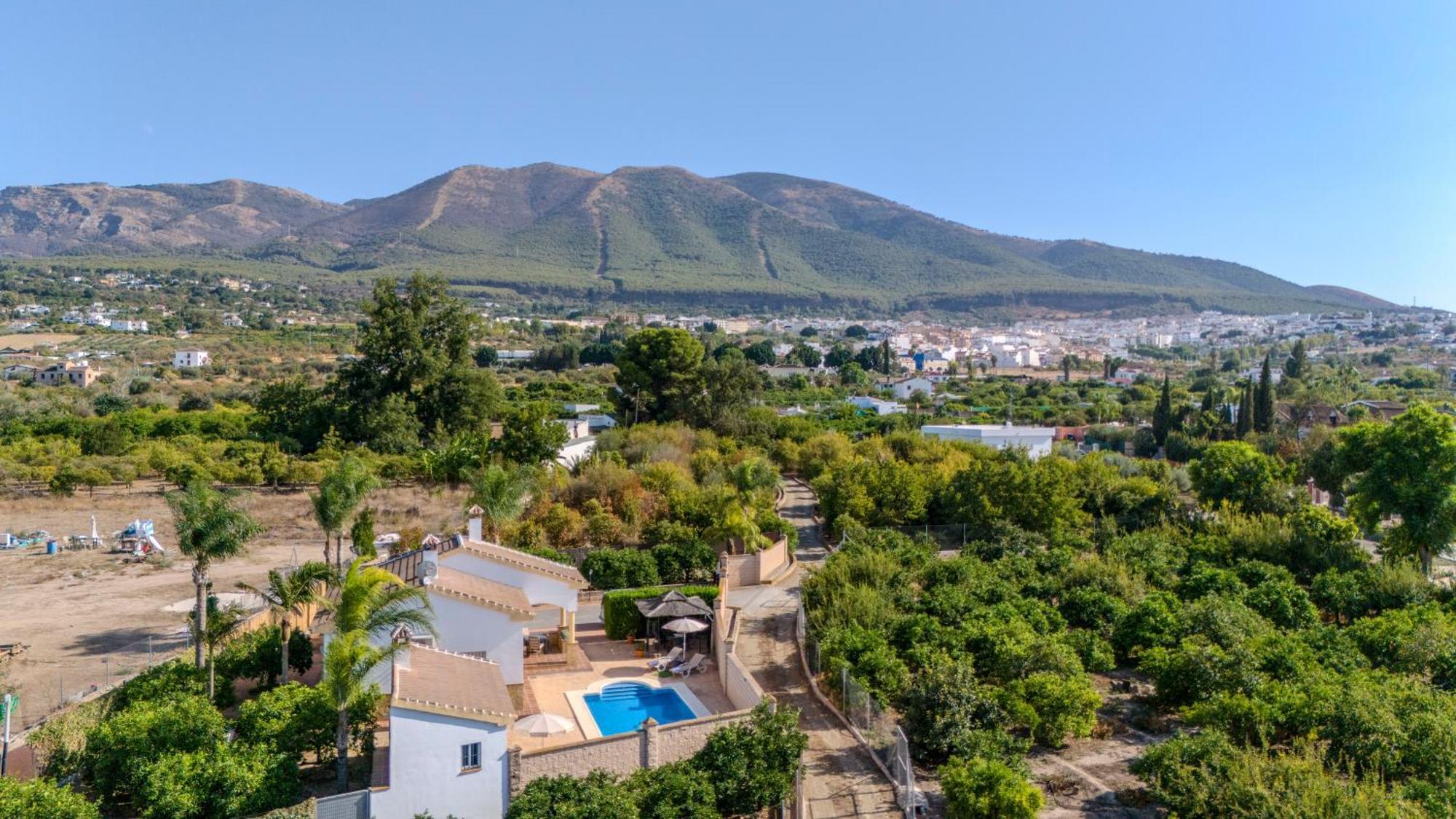Casa Rural Tipica Andaluza, Wifi,Piscina, Barbacoa, Aire Acondicionado, 5Min Centros Alhaurín el Grande Eksteriør billede